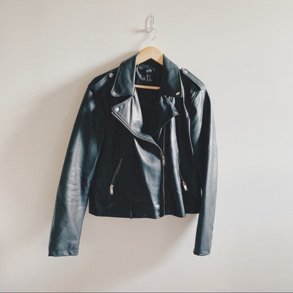 Forever 21 Jackets & Blazers - 🧡🧡 Early BF SALE!! 🧡🧡 Forever 21 biker jacket